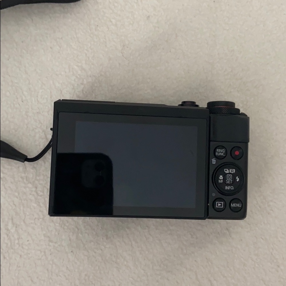 Camera - Picture 2 of 5